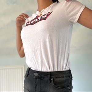[SOLD]Levi’s T-shirt